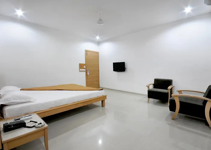 Deecobiz Hotel Ahmedabad
